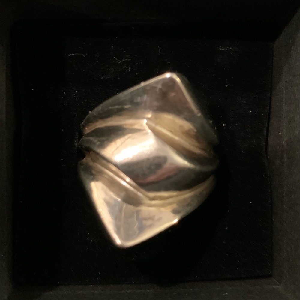 Vintage Sterling Silver Boho style chunky ring - stamped M and 925. Size 7